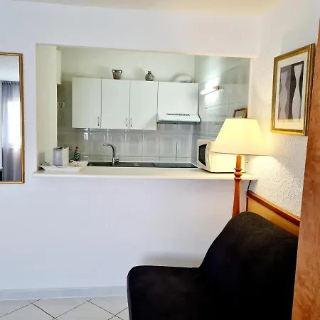 Barandas Apartman Callao Salvaje